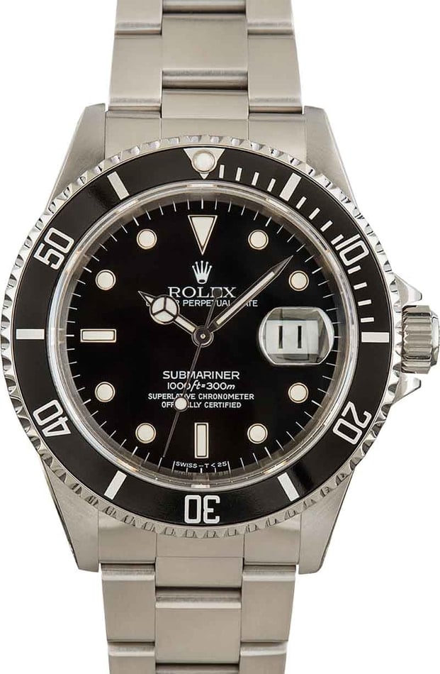 Used-Rolex-Submariner-16610-SKU162304
