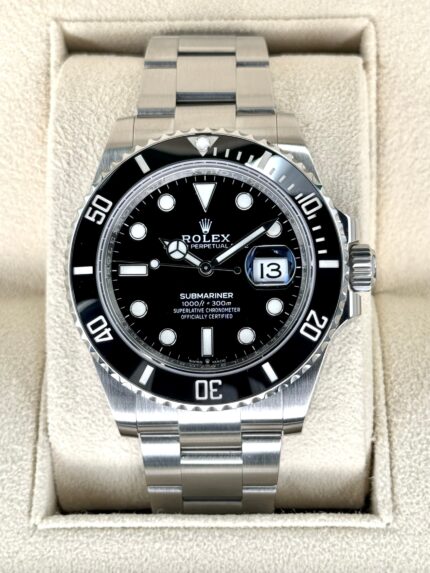 2022 Rolex Submariner 41mm 126610LN Stainless Steel Black Dial (Unworn)