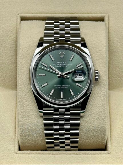 Rolex 2023 Datejust 36mm 126200 Jubilee Mint Green Dial (Unworn)