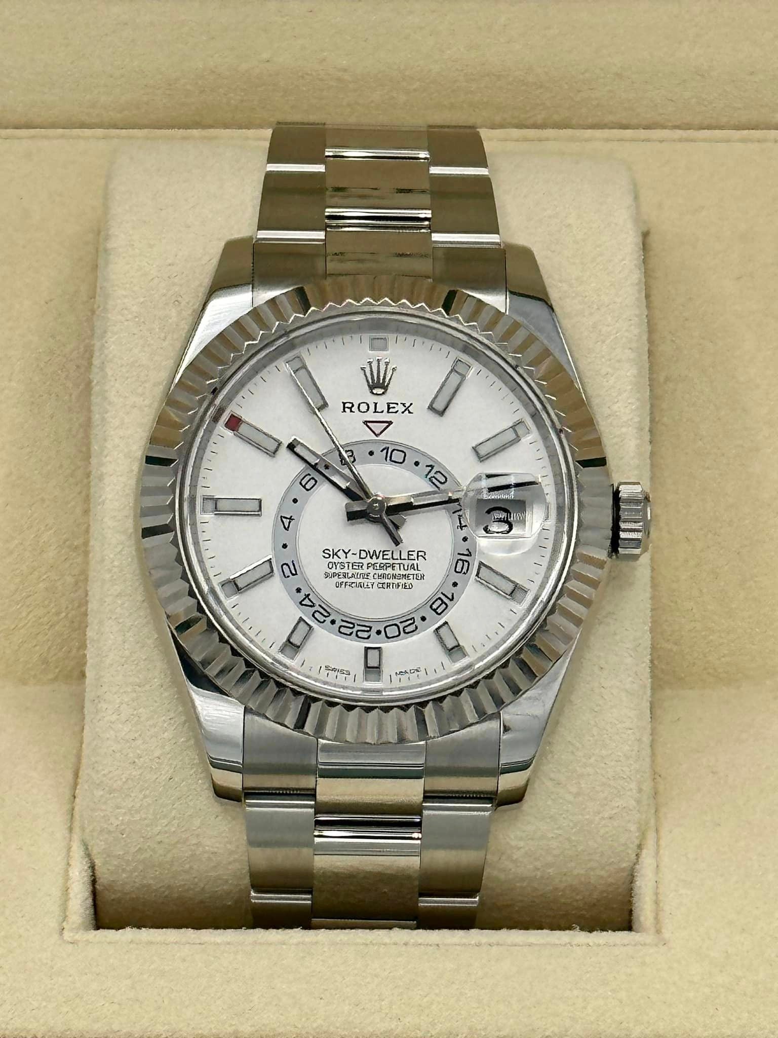 358651698_10167454836285532_5662532099686372493_n.jpg Rolex Sky-Dweller 42mm 326934 Stainless Steel Oyster White Dial