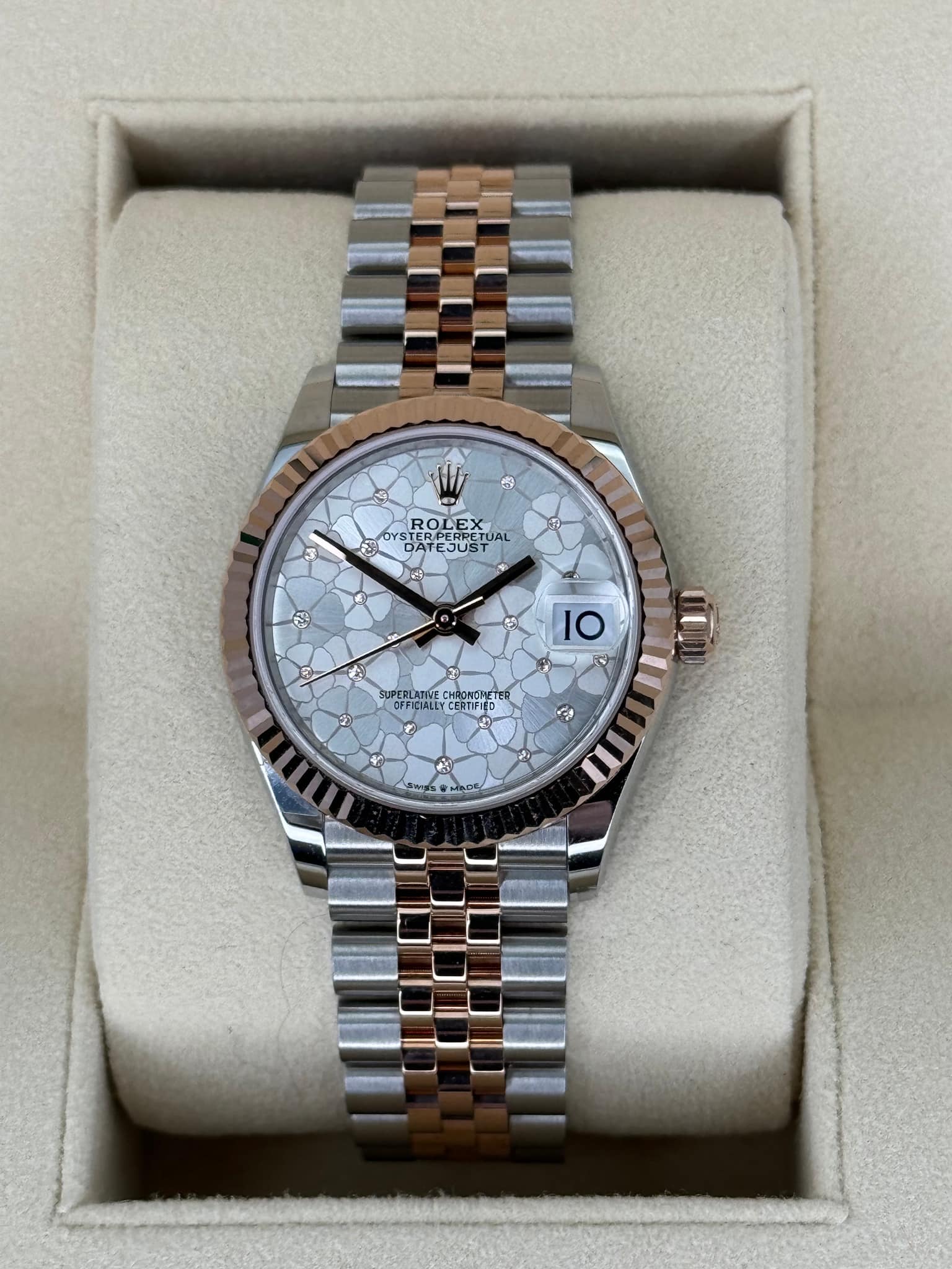 449112871_447188284906259_9213524109902621037_n.jpg 2024 Rolex Ladies Datejust 31mm 278271 Jubilee Floral Motif Dial (Unworn)