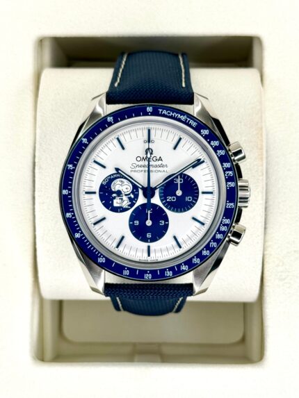 2024 Omega Speedmaster Silver Snoopy Award 310.32.42.50.02.001 (Unworn)