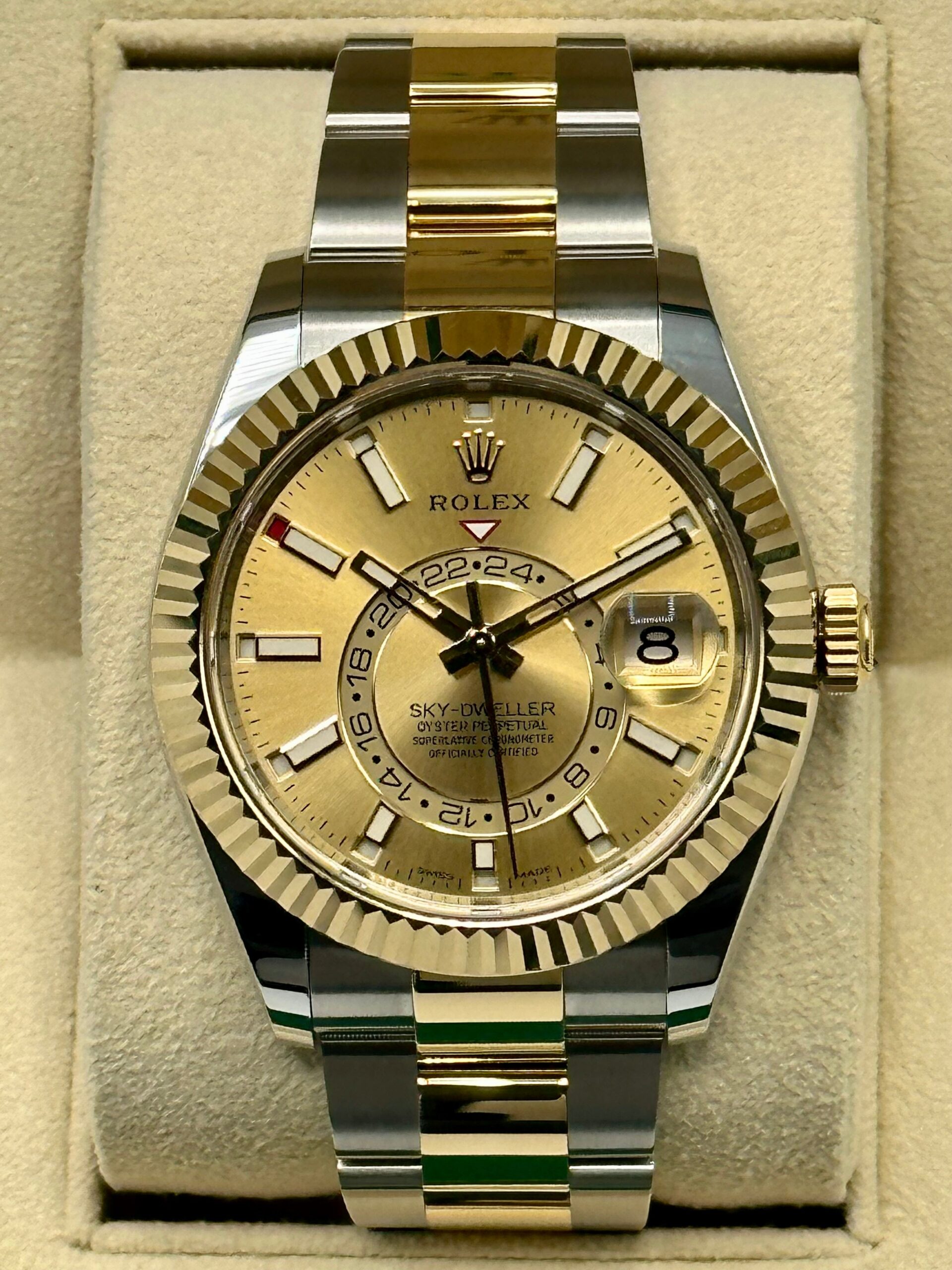 FullSizeRender_2_f683fa69-079c-4640-88c0-85e34c9c4b69.jpg 2023 Rolex Sky-Dweller 42mm 326933 Oyster Champagne Dial (Unworn)