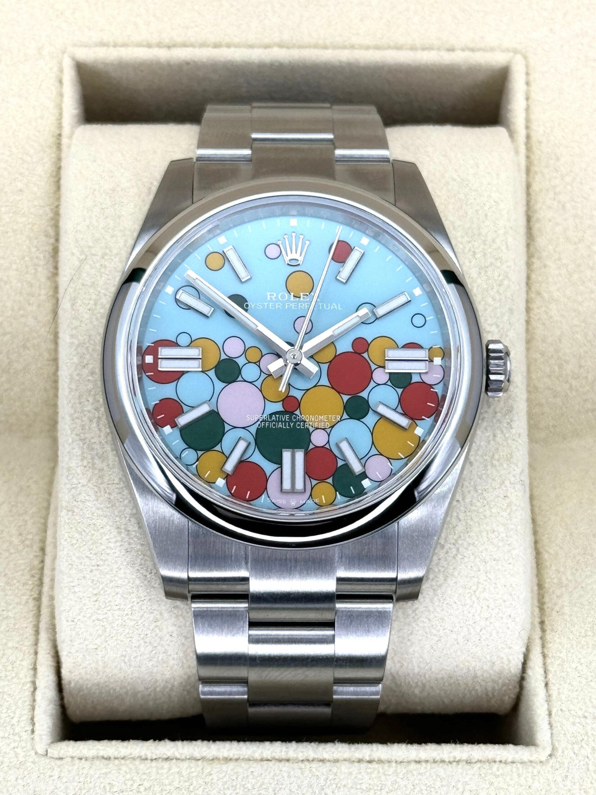 FullSizeRender_cfce7378-a286-490f-932e-b0d2842a6293.jpg 2024 Rolex Oyster Perpetual 41mm 124300 Celebration Dial (Unworn)