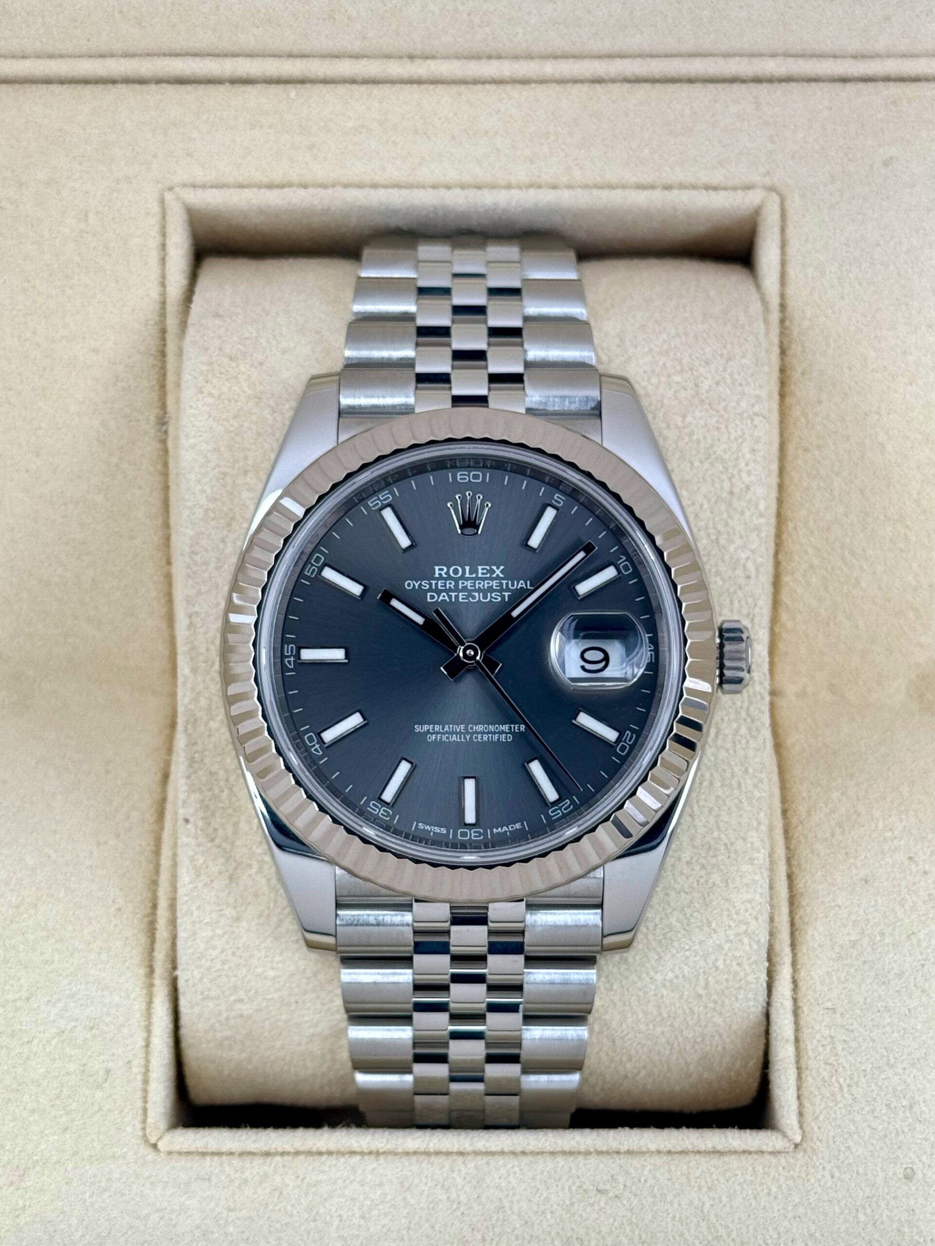 IMG_0015.jpg 2017 Rolex Datejust 41mm 126334 Stainless Steel Jubilee Rhodium Dial