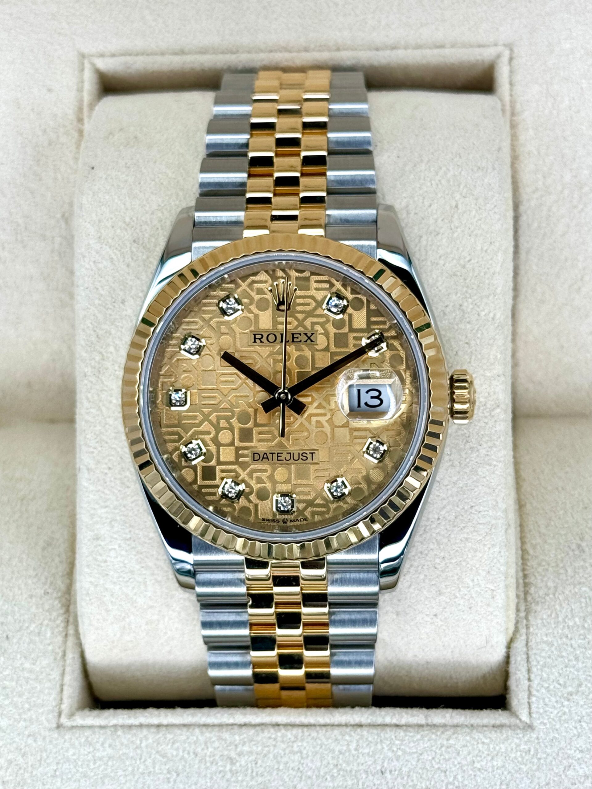 IMG_2219.jpg 2019 Datejust 36mm 126233 Two-Tone Jubilee 10 Diamond Anniversary Dial