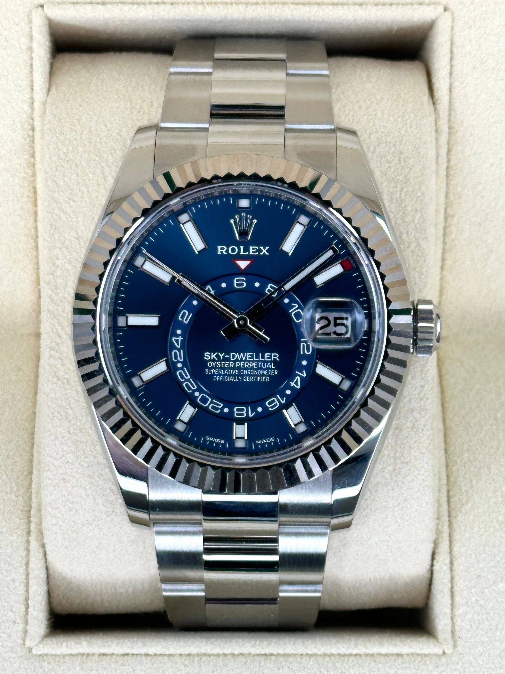 IMG_2259.jpg 2022 Sky-Dweller 42mm 326934 Stainless Steel Oyster Blue Dial