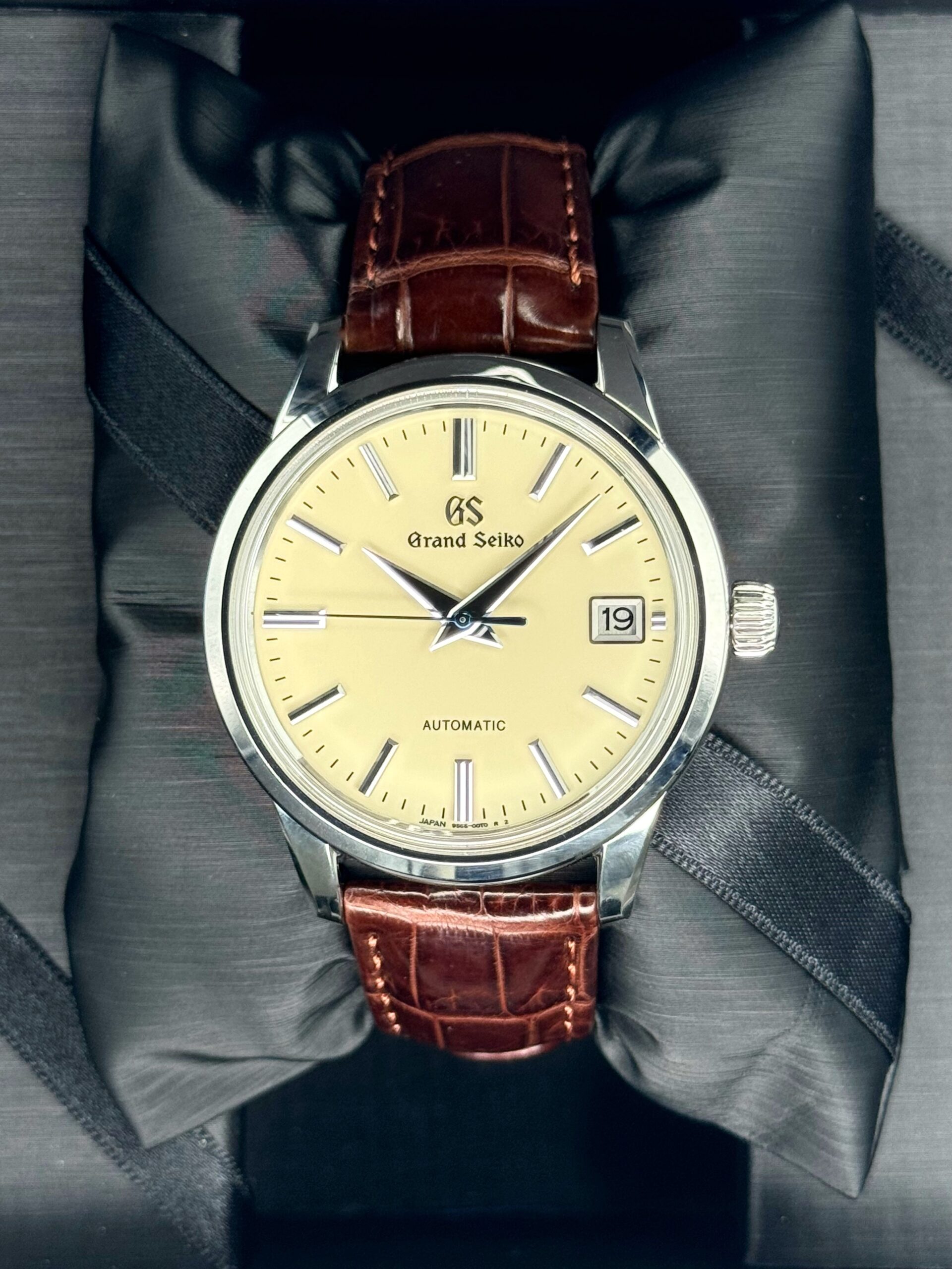 IMG_3483.jpg 2024 Grand Seiko 39.5mm SBGR261G Elegance Collection Ivory Dial