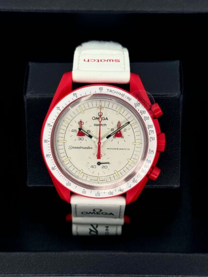 Omega SO33R100 Bioceramic Moon Swatch  - Mission to Mars (Unworn)