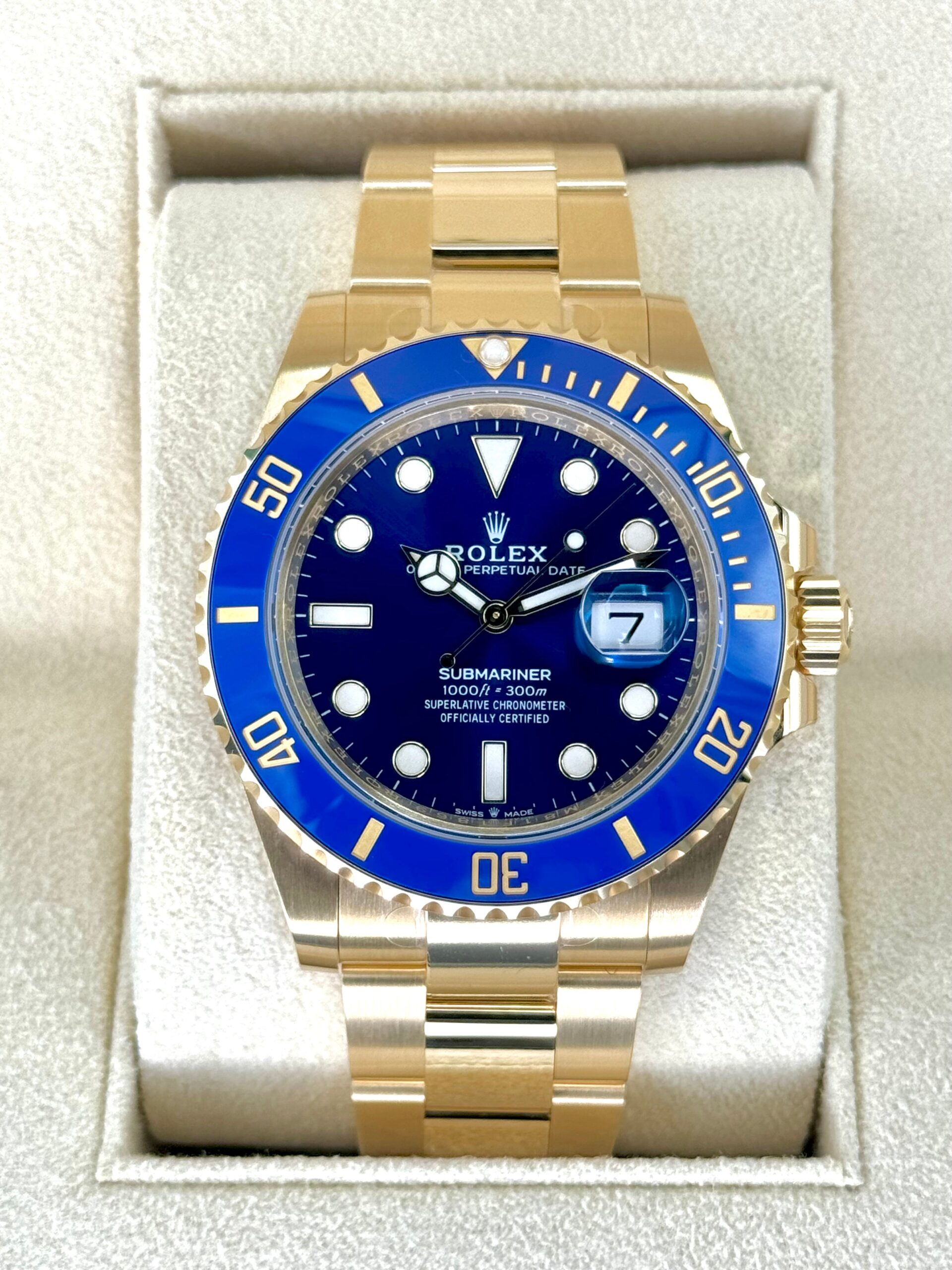 IMG_4583_baf3d2a1-e4e6-4229-80fa-8bc7c7bf3d15.jpg 2024 Rolex Submariner "Bluesy" 41mm 126618LB Yellow Gold Blue Dial (Unworn)