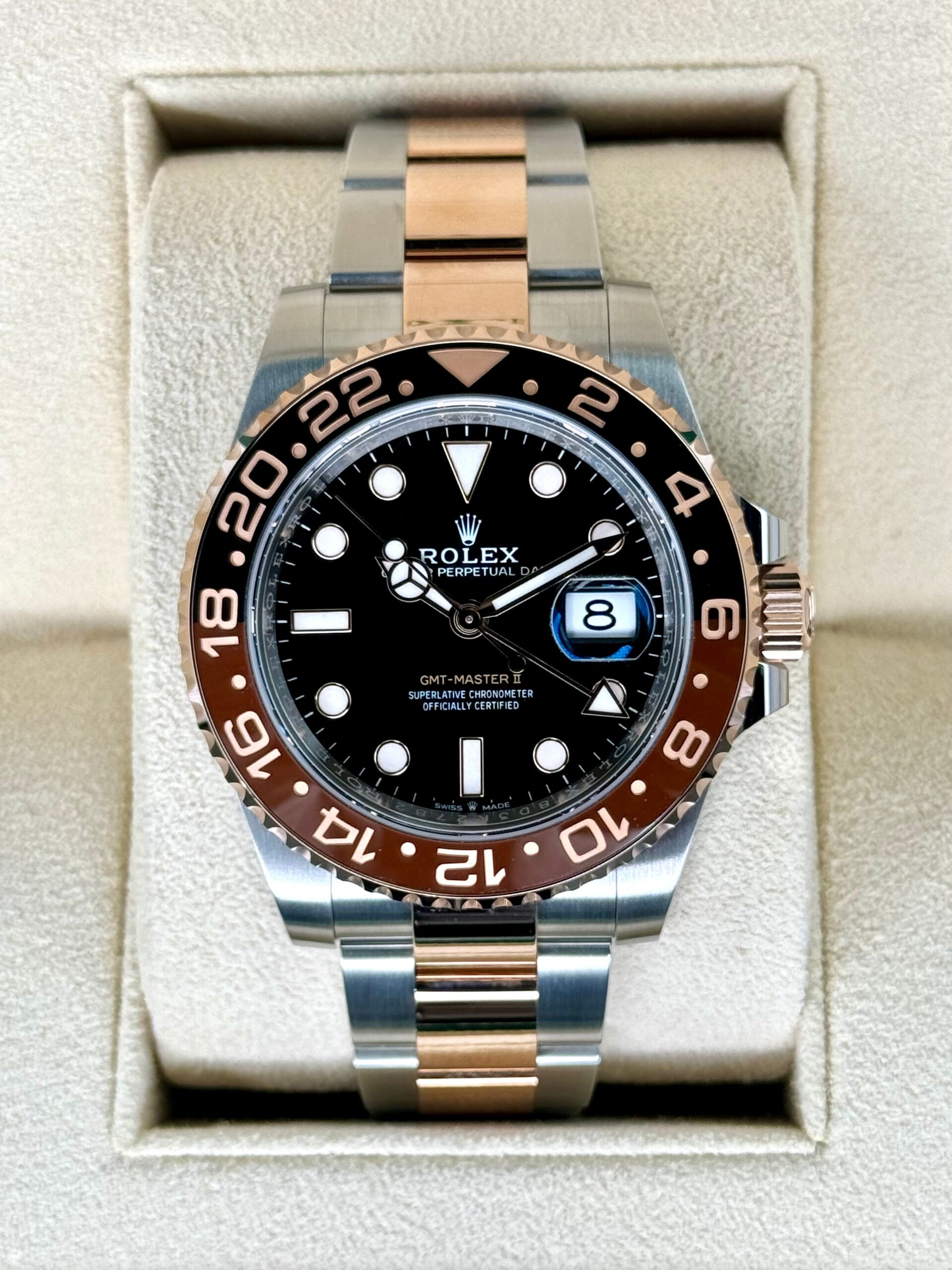 IMG_5467.jpg 2023 Rolex GMT-Master II "Rootbeer" 40mm 126711CHNR Two-Tone (Unworn)
