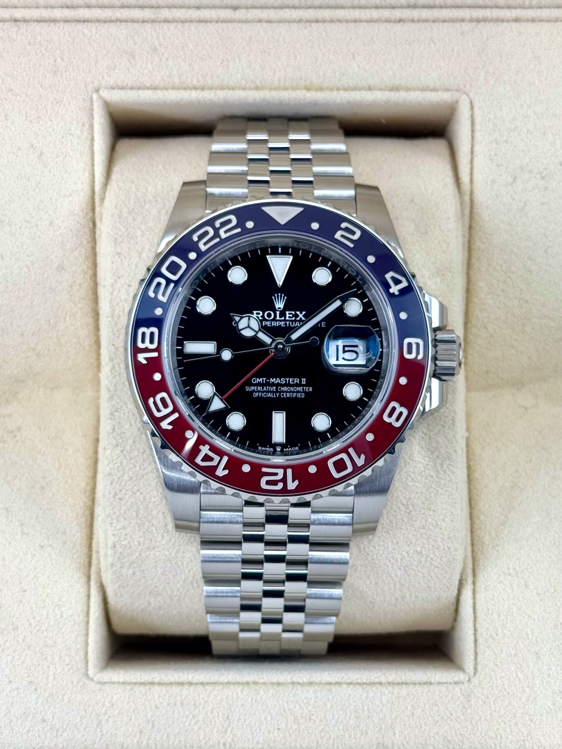IMG_7370.jpg 2020 Rolex GMT Master-II "Pepsi" 40mm 126710BLRO Jubilee
