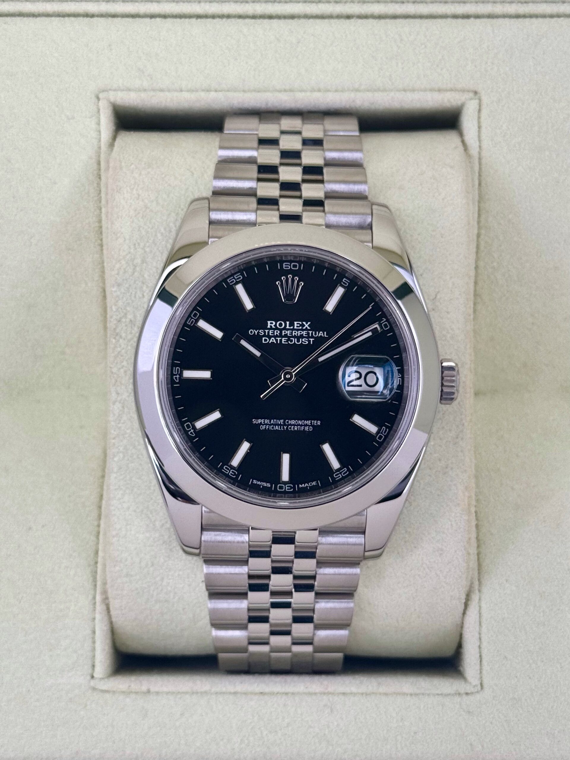 IMG_7591_60e12e59-ec79-4f42-a388-9aaf301be325.jpg 2018 Rolex Datejust 41mm 126300 Stainless Steel Jubilee Black Dial