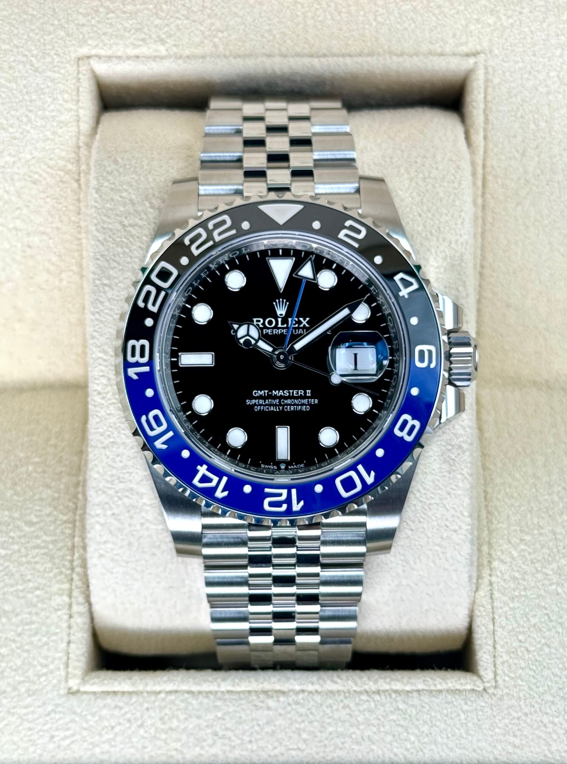 IMG_7913.jpg 2024 Rolex GMT-Master II "Batgirl" 40mm 126710BLNR Jubilee Black Dial (Unworn)
