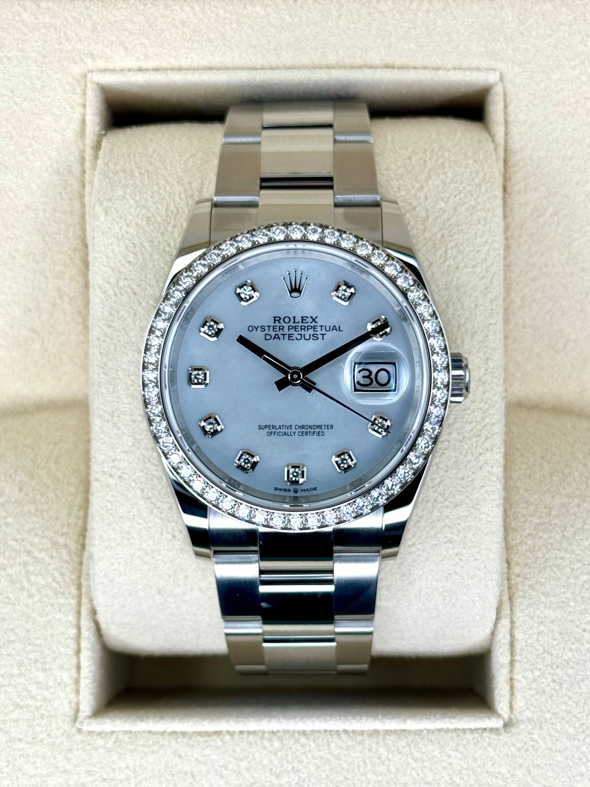 IMG_7956.jpg 2024 Rolex Datejust 36mm 126284RBR MOP Diamond Dial (Unworn)