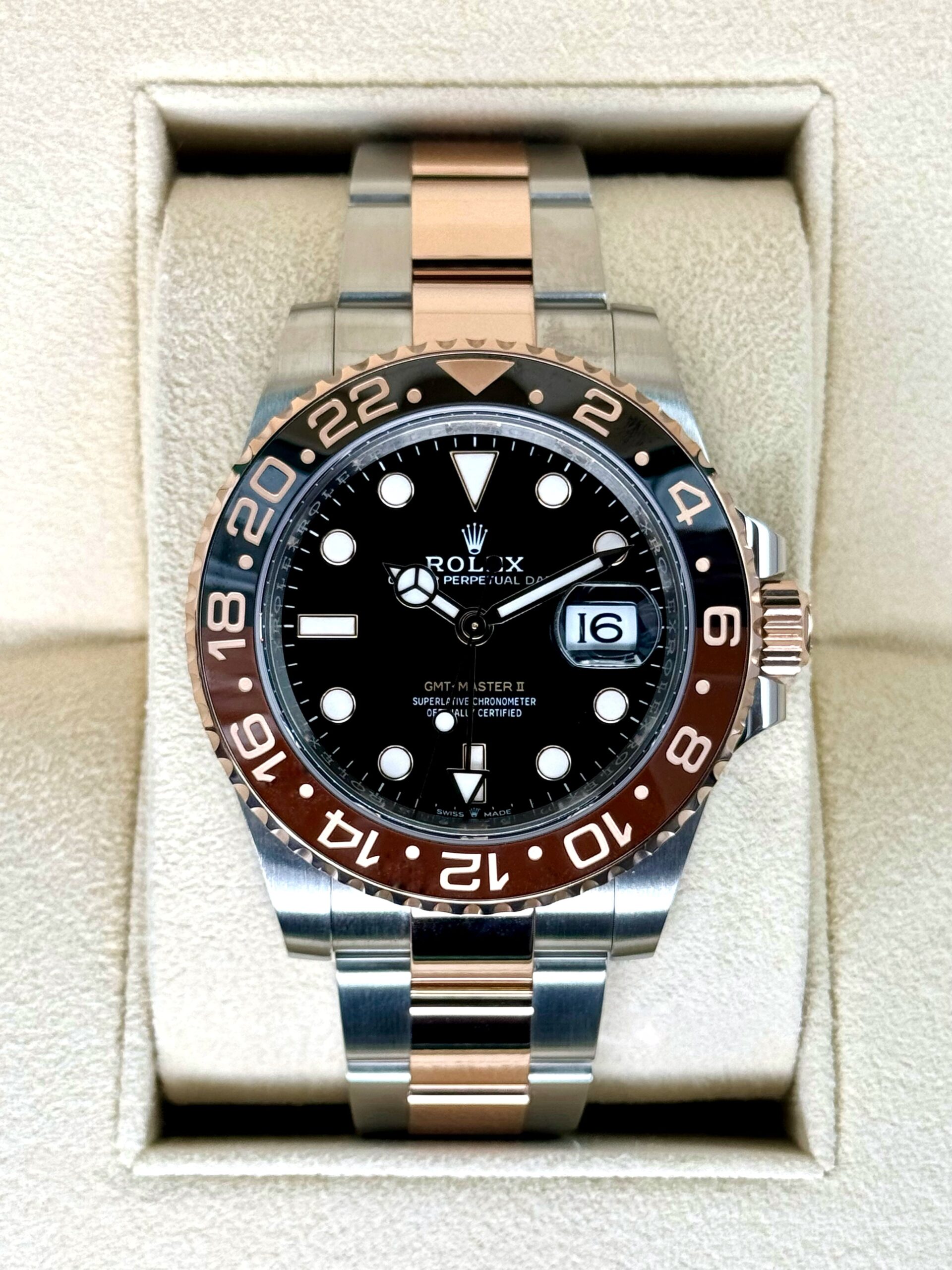 IMG_9506_77488583-ae15-4700-b4bb-e3ae71662fbd.jpg 2024 Rolex GMT-Master II "Rootbeer" 40mm 126711CHNR Two-Tone