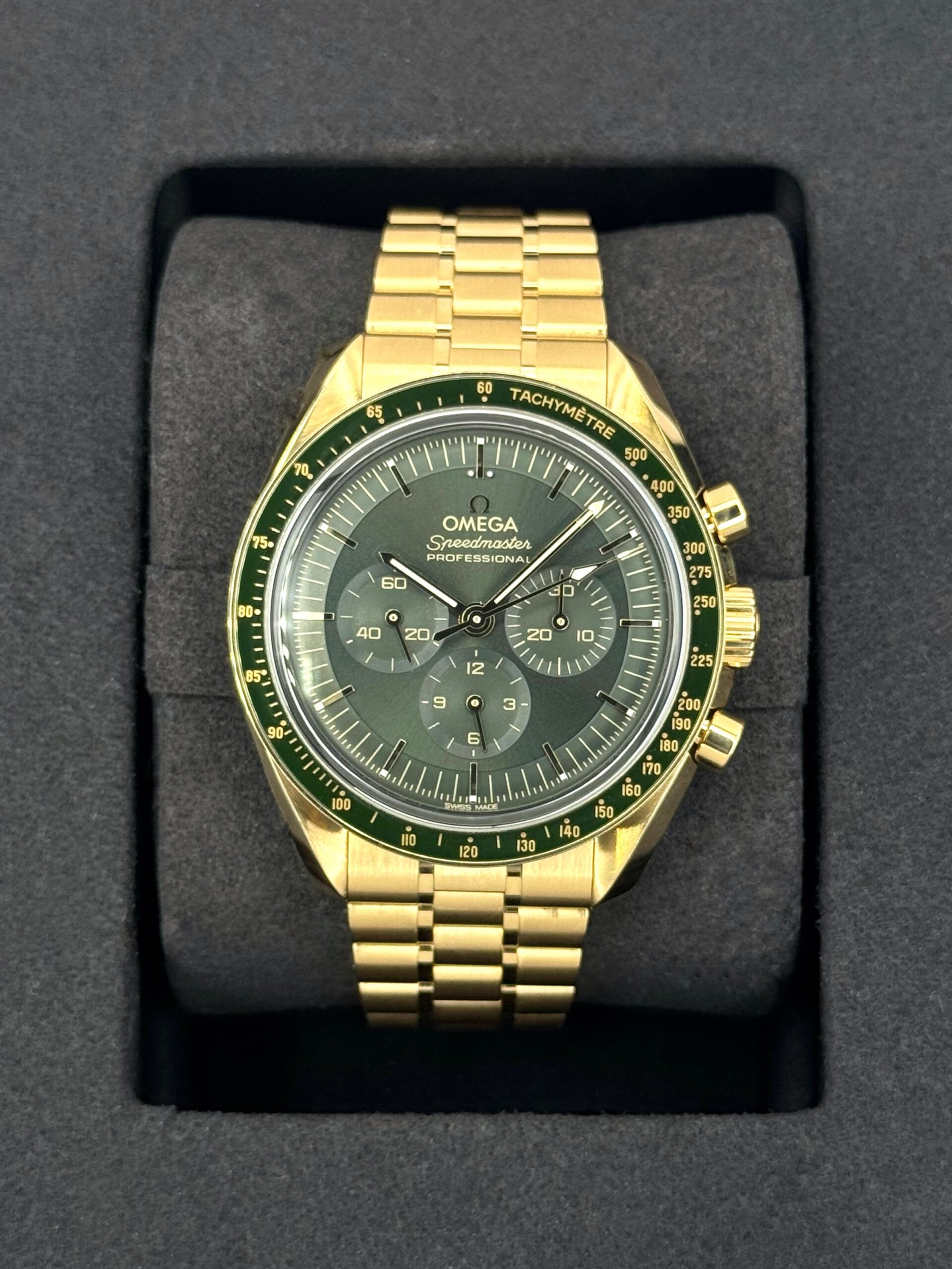 IMG_9641_e6845d02-8371-4eb0-bf4c-82b61393e72a.jpg 2023 Omega Speedmaster Moonwatch 42mm Moonshine Gold Green Dial