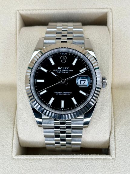 2024 Rolex Datejust 41mm 126334 Stainless Steel Jubilee Black Dial (Unworn)