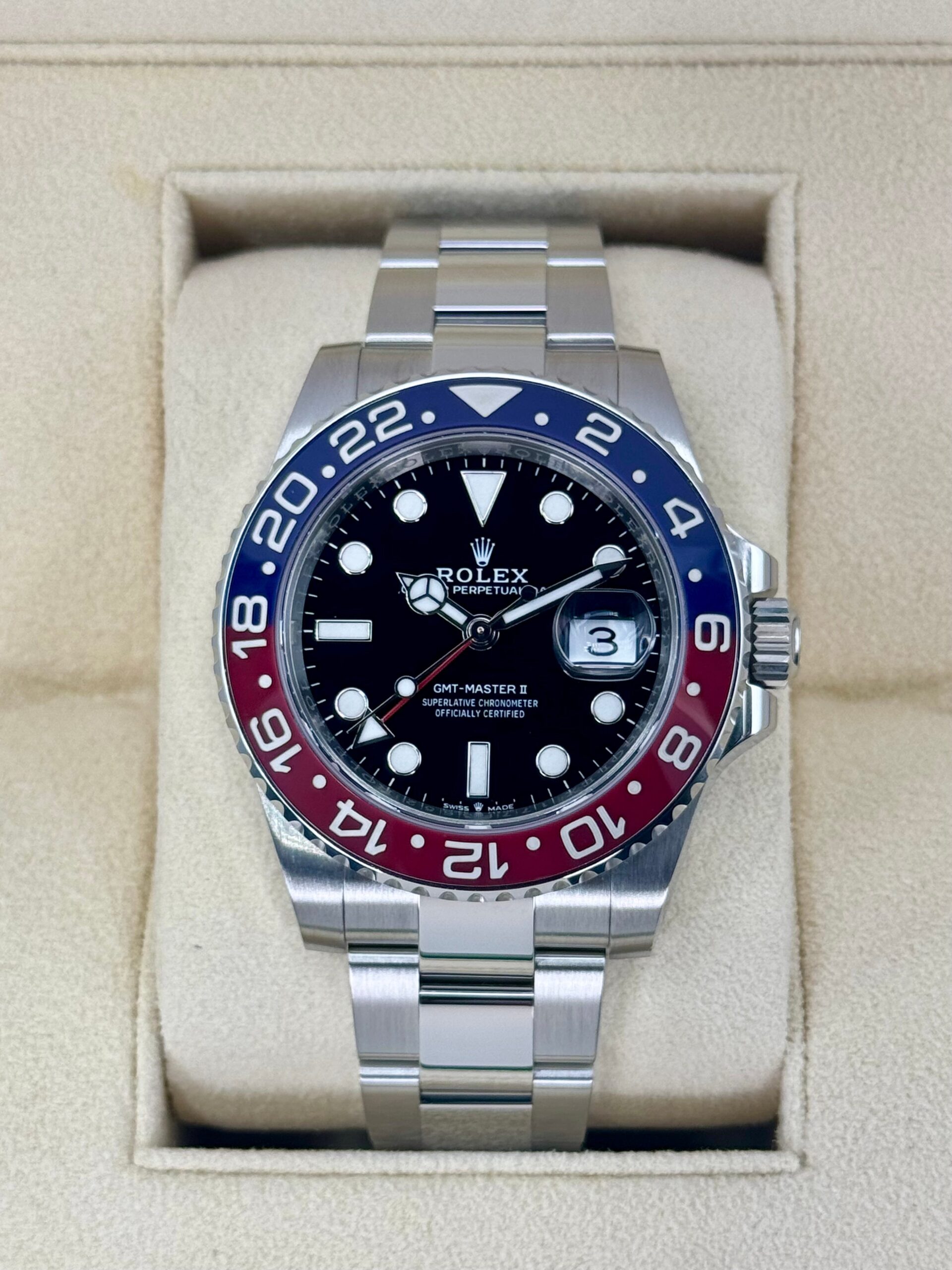 IMG_9719_af6d08d6-59b9-4fd6-976d-cbd79cd07919.jpg 2024 Rolex GMT-Master II "Pepsi" 40mm 126710BLRO Oyster